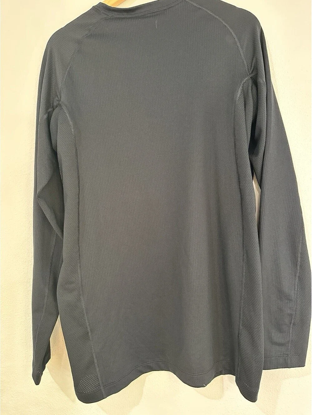 Jordan Training Dri Fit Long Sleeve For Sports, Training OrCasual Wear.  Black L
